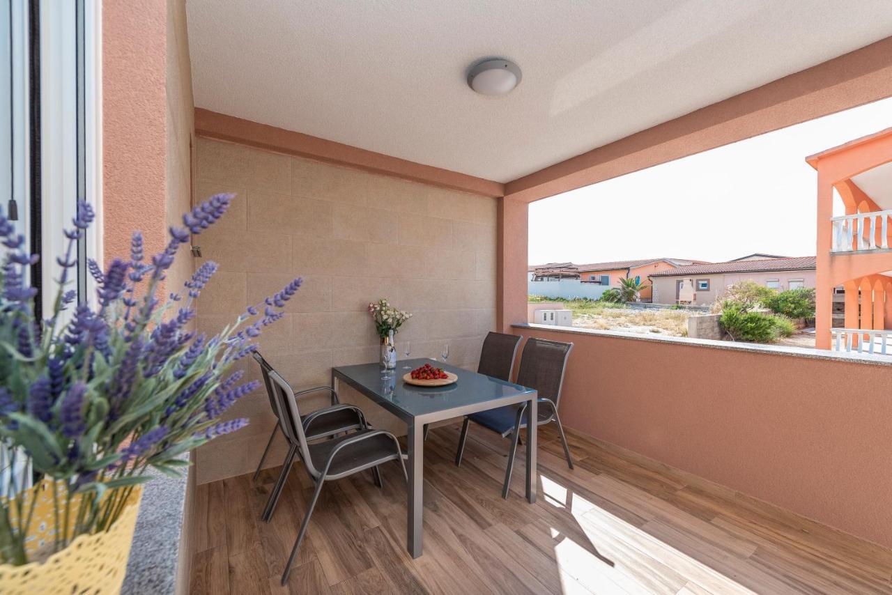 Luxury Apartments - La Vir 1 & 2 Esterno foto