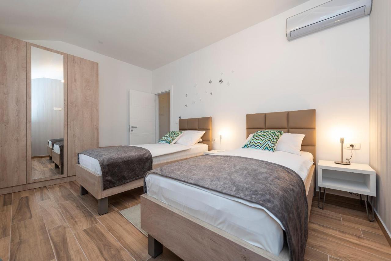 Luxury Apartments - La Vir 1 & 2 Esterno foto