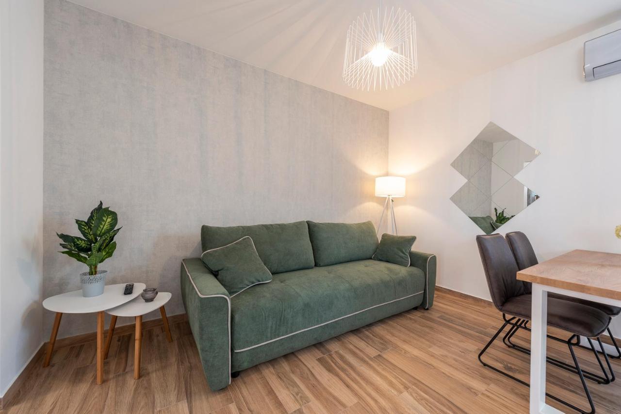 Luxury Apartments - La Vir 1 & 2 Esterno foto