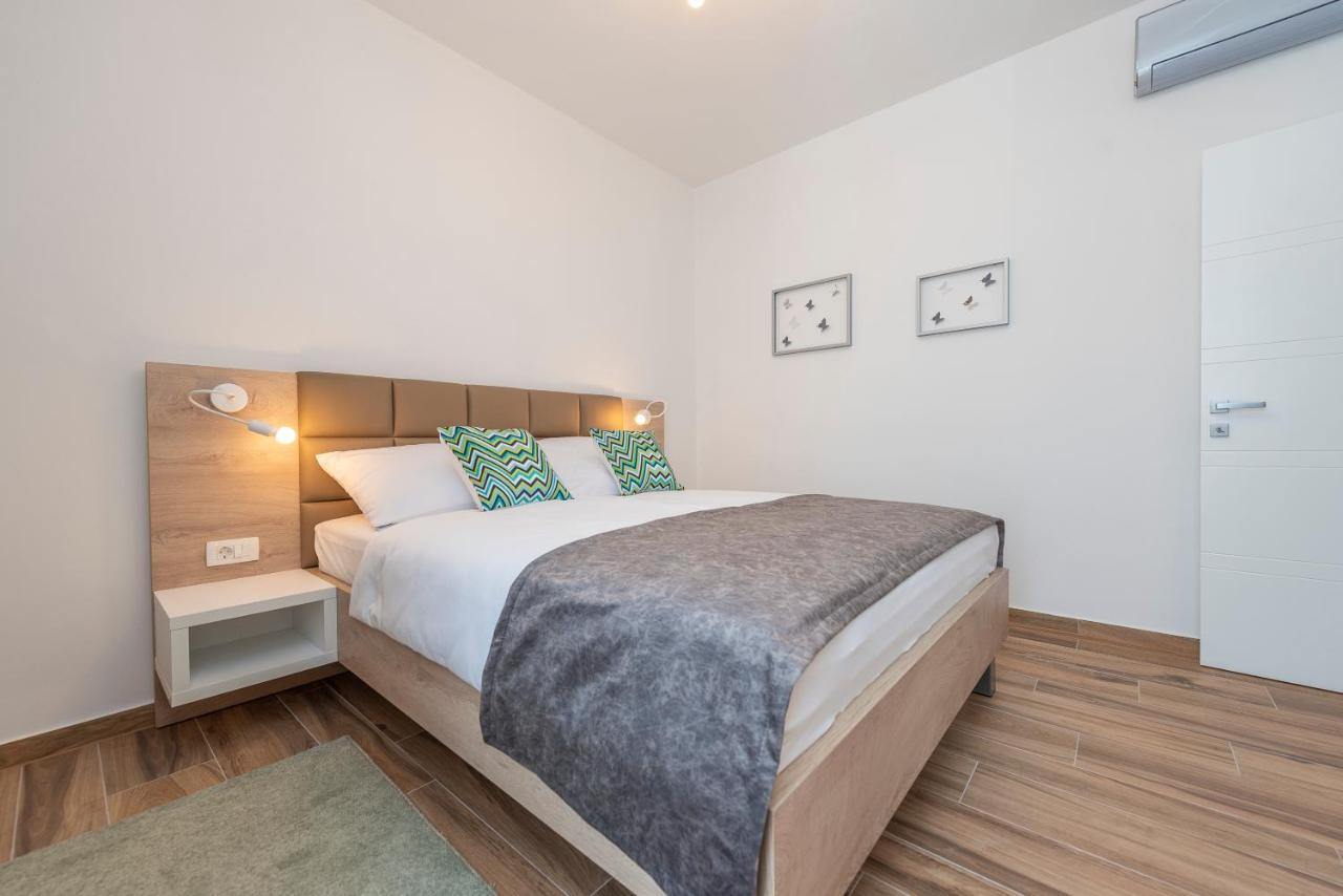 Luxury Apartments - La Vir 1 & 2 Esterno foto
